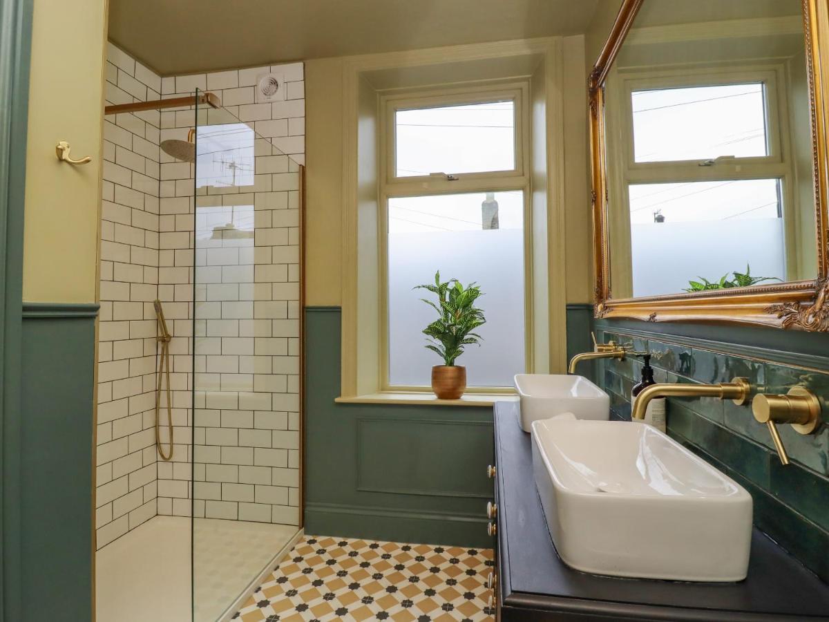 Villa No 47, Haworth Extérieur photo